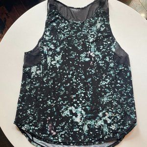 Lululemon Lightweight lose fit Top Quick Dry Run Yoga Pilates Zumba